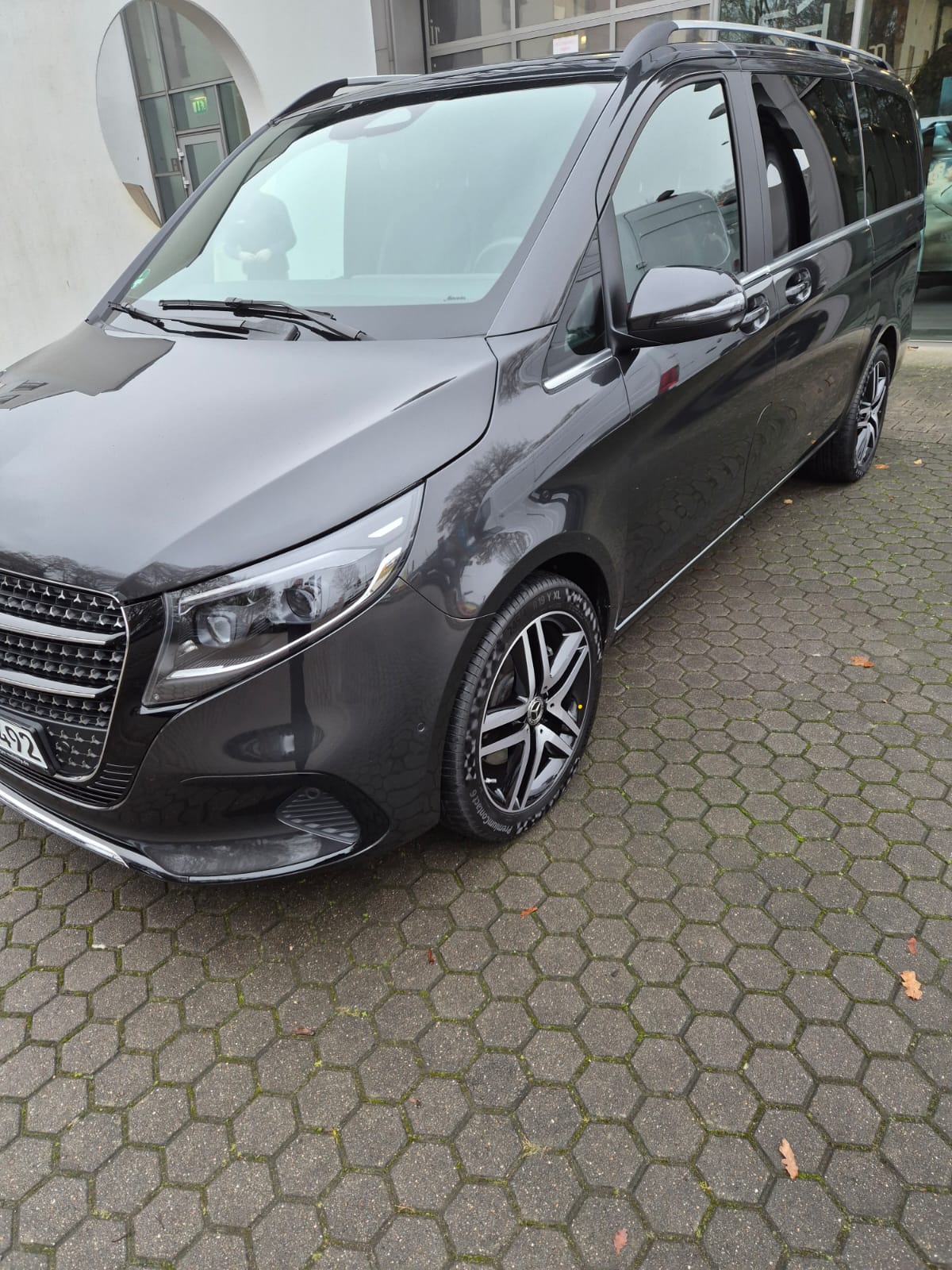 Mercedes-Benz V 300 d Luxus, Platz und Performance in Perfektion